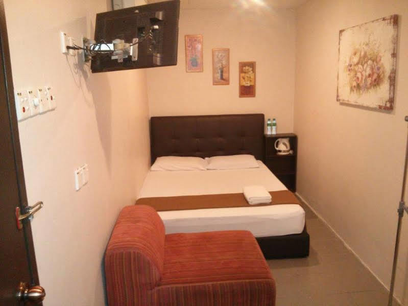 Oyo 43927 Sassana Hotel Kuala Lumpur Extérieur photo